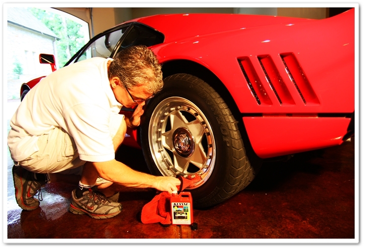 Applying Klasse All In One to Ferrari 288 GTO wheels to clean and protect them