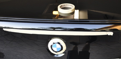 What to Tape on a Car before Polishing - Meguiar’s Professional Masking Tape