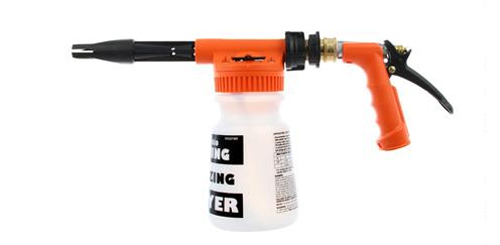 Top 7 Must Have Items For a Swirl Free Car Wash