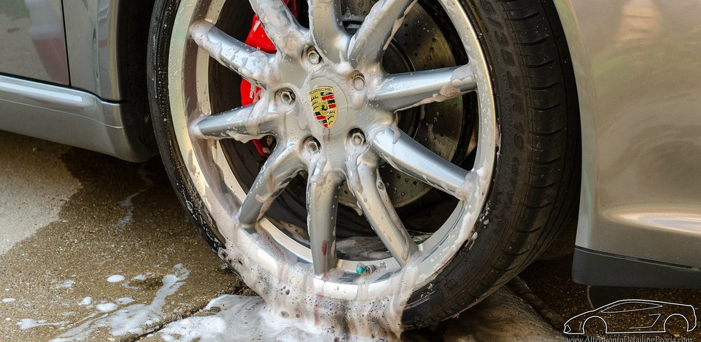 Wheelandtirecleaningproducts