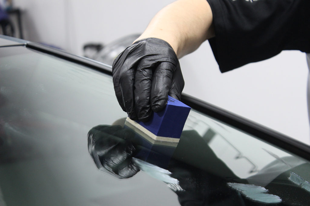 Applying Gyeon Cleanse to windshield