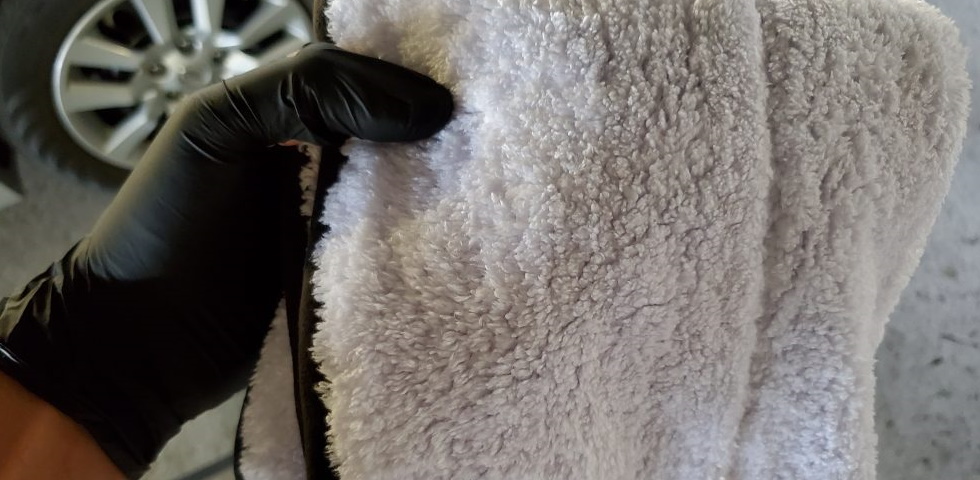 The Rag Company Everest 1100: A Microfiber For Spot Cleaning