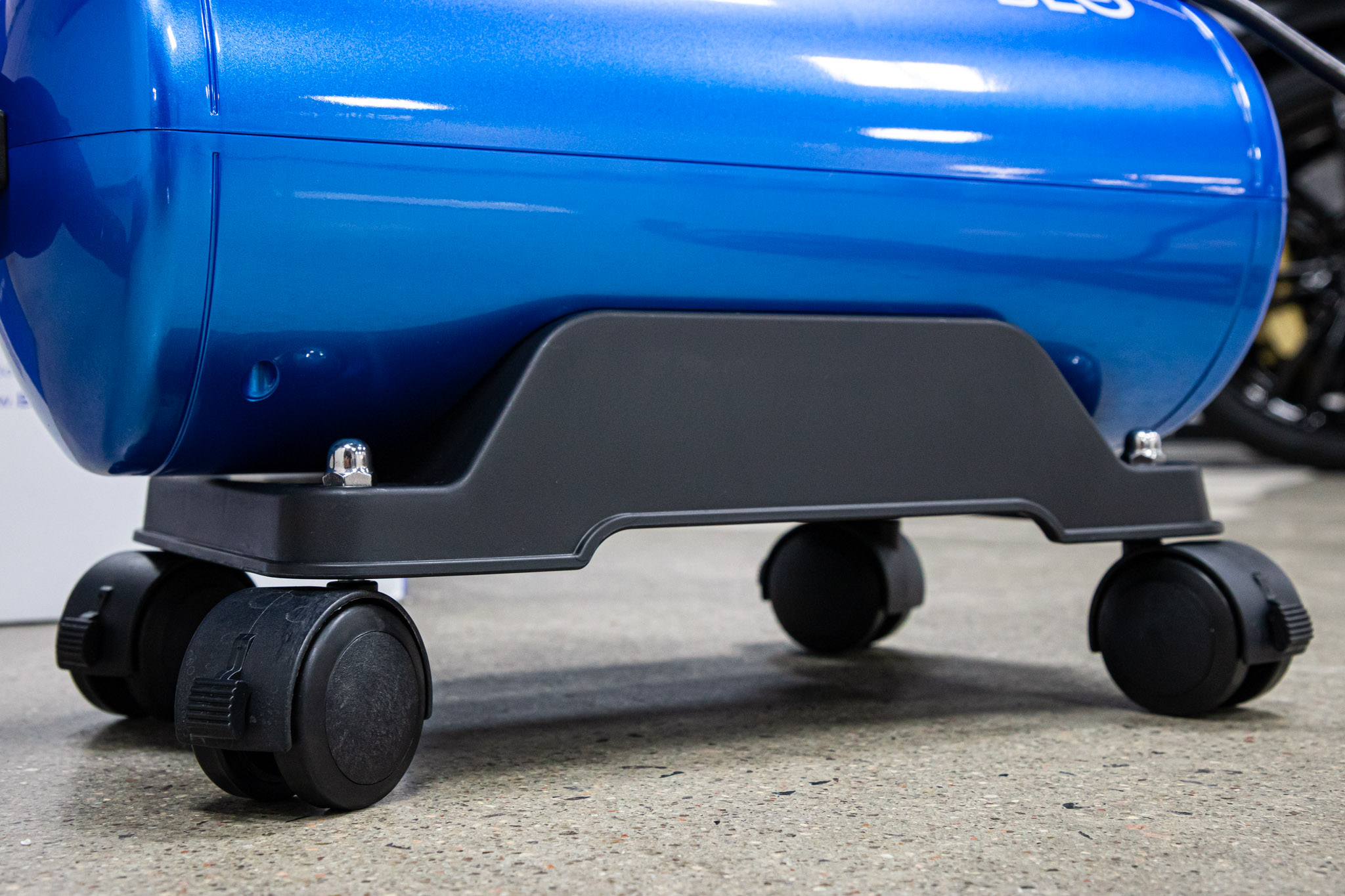 BLO Car Dryer AIRGT Unboxing Ask a Pro Blog