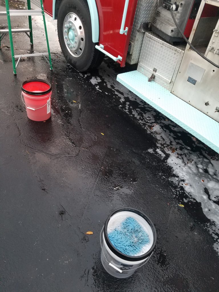 Washing Icecream Fire Truck