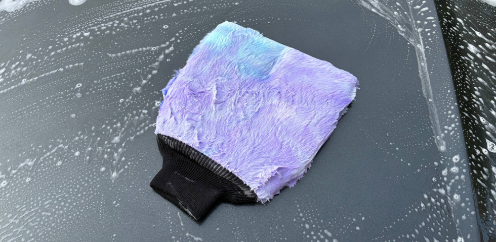 DIY Detail Cotton Candy Dream Wash Mitt Featured Image