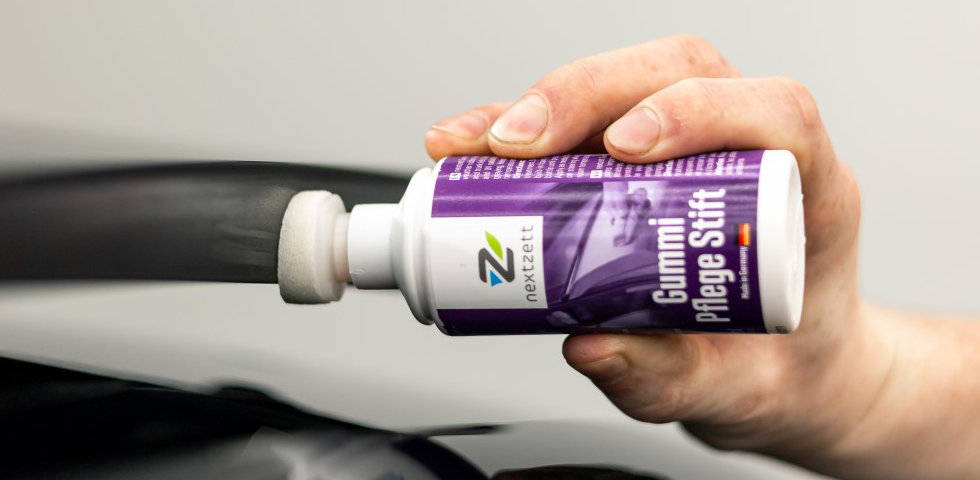 Nextzett-Gummi-Pflege-Weather-Seal-Conditioner-car-door