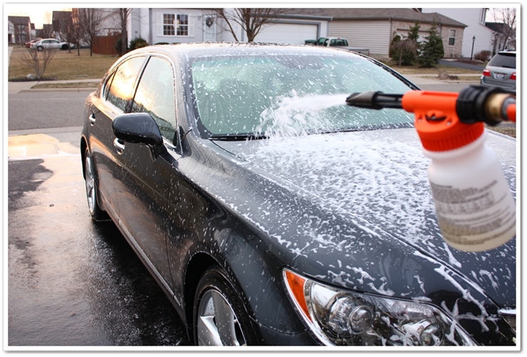 Soaking 2008 Lexus LS460L with Chemical Guys Citrus Wash and Clear in a Gilmour foam gun