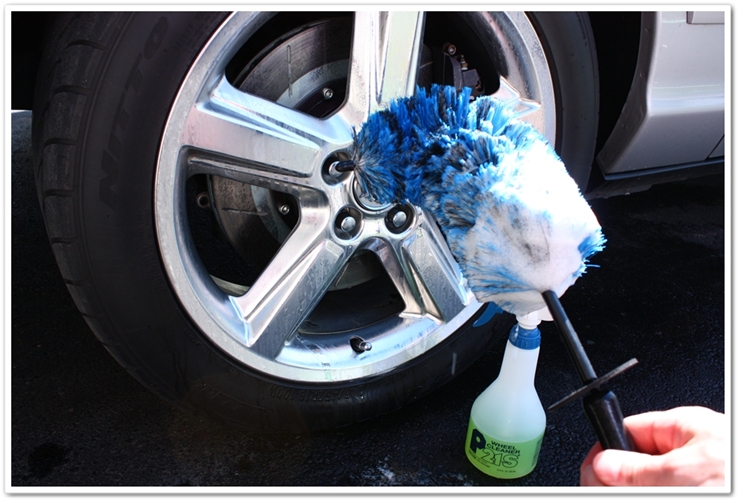 E-Z Detail brush bent 90 degrees to use behind spokes of wheels of a Mercury Marauder