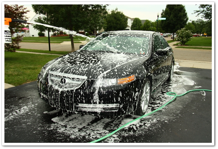 Foaming up a 2007 Acura TL in NBP with a Gilmour Foam Gun and Citrus Wash and Clear shampoo
