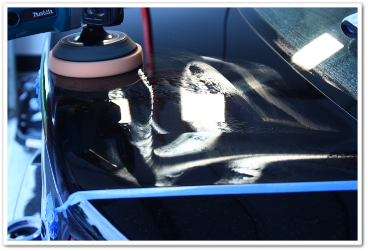 Polishing an Acura TL in NBP with an orange pad and Menzerna Power Finish to remove compounding marring and holograms