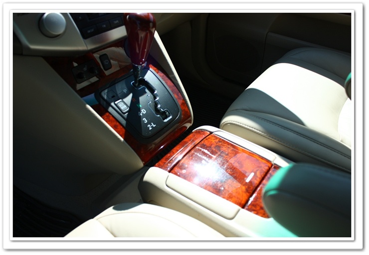 Lexus RX350 interior before detailing