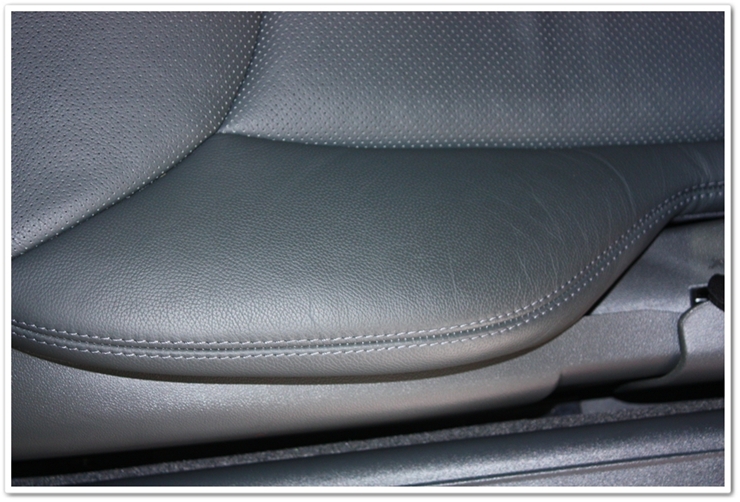 Dirty Mercedes SL500 leather seat
