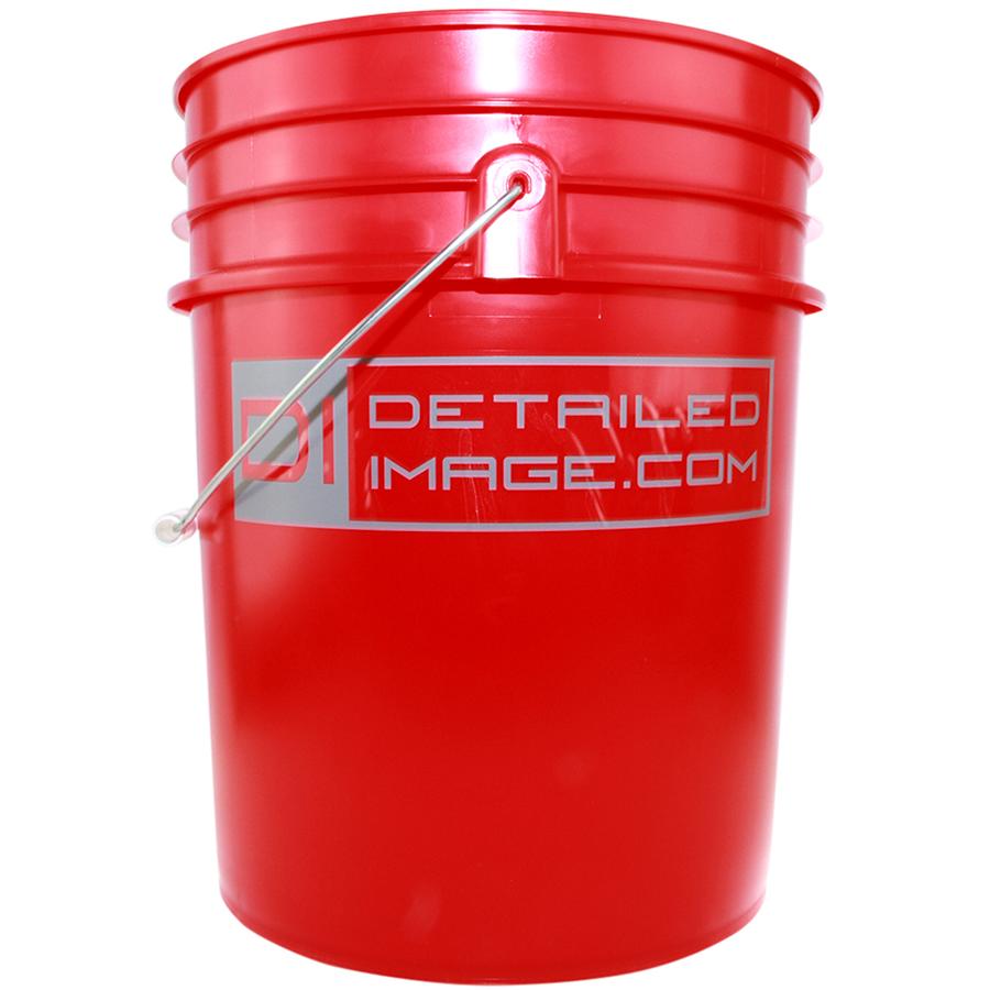 Red 5 Gallon Wash Bucket With Black Grit Guard Insert